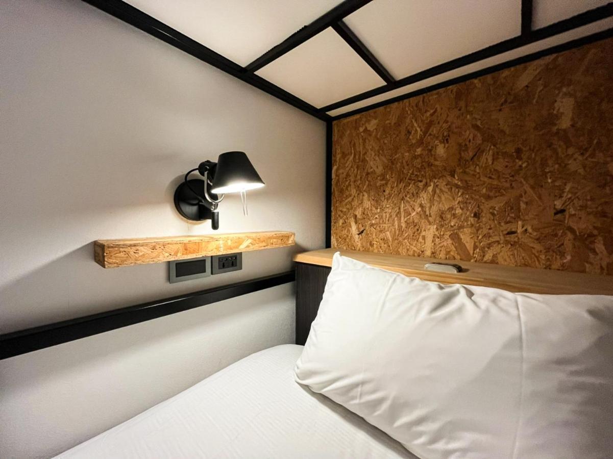 Light Hostel Hualien Buitenkant foto