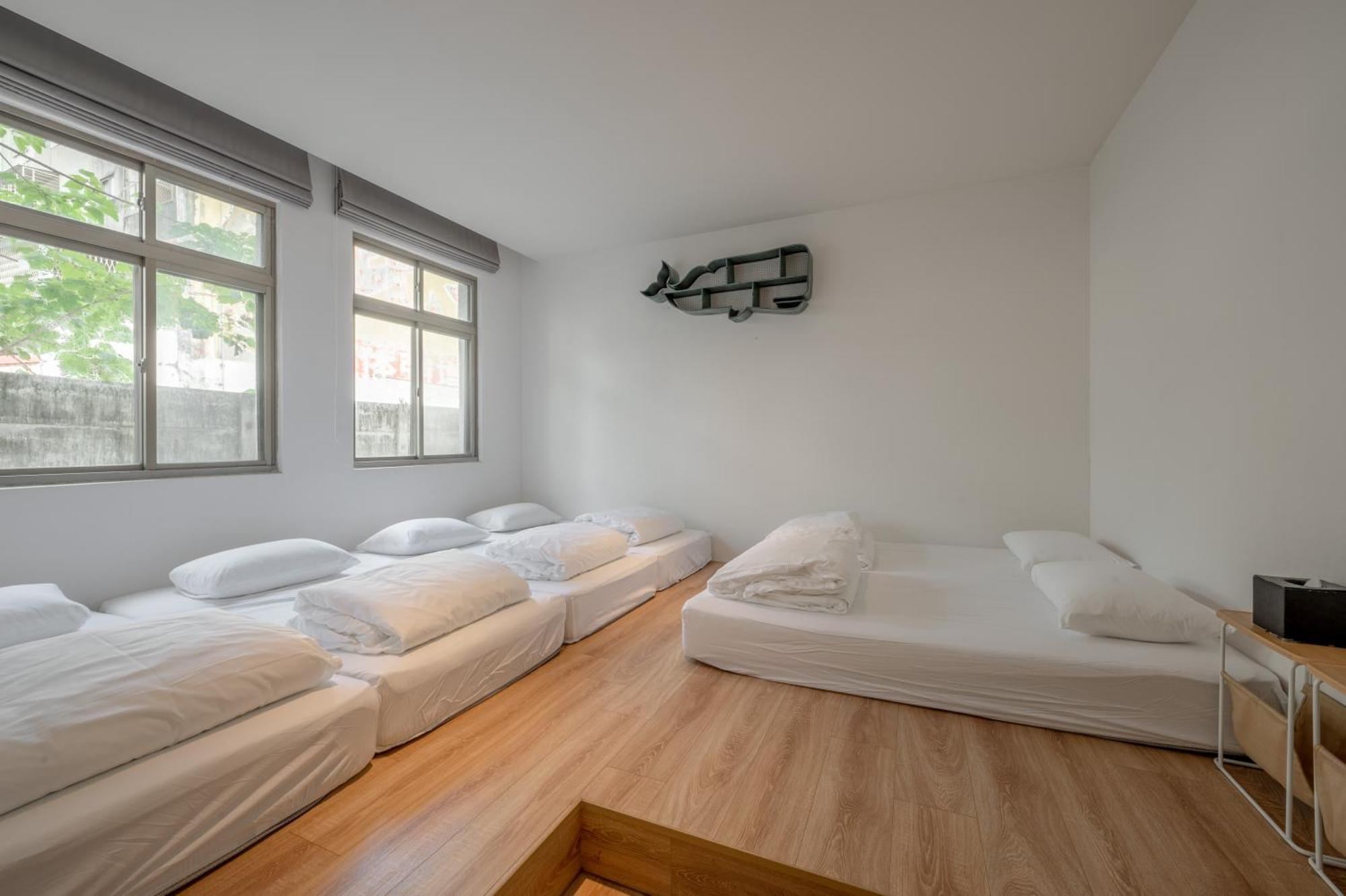 Light Hostel Hualien Buitenkant foto